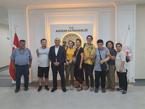 Gökyüzü Çocukları Derneği,  Kaymakamımız Sayın Mustafa CAN'ı Makamında Ziyaret Etti