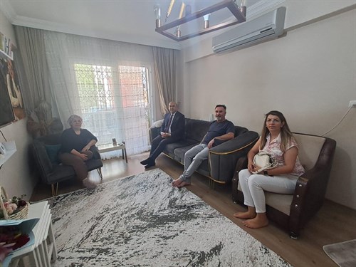 Kaymakamımız Sayın Mustafa CAN, Kurban Bayramı Dolayısıyla Şehit Ailelerini Ziyaret Etti