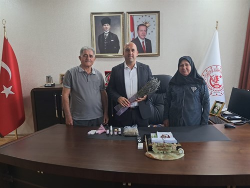  Başaran Lavanta Sahibi Recep BAŞARAN, Kaymakamımız Sayın Mustafa CAN’ı Makamında Ziyaret Etti